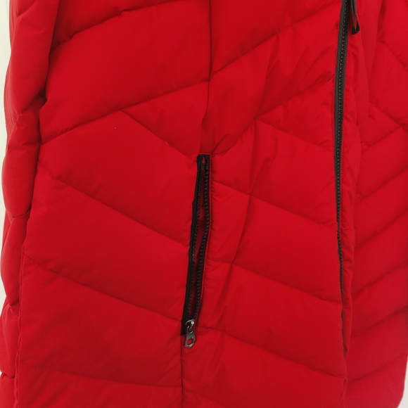 Red Puffer Coat - Picture 6 of 7